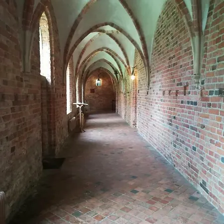 Kaeptn's Koje Apartamento Weener