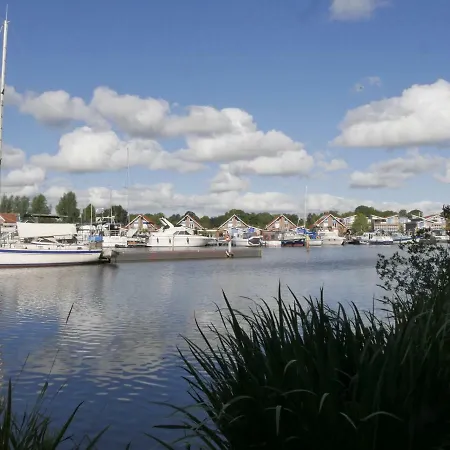 Apartamento Kaeptn's Koje Weener