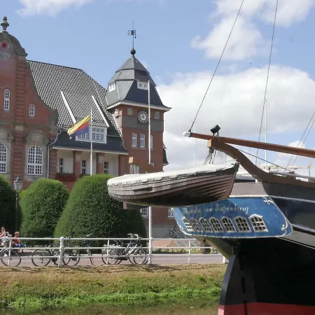 Kaeptn's Koje Lägenhet Weener